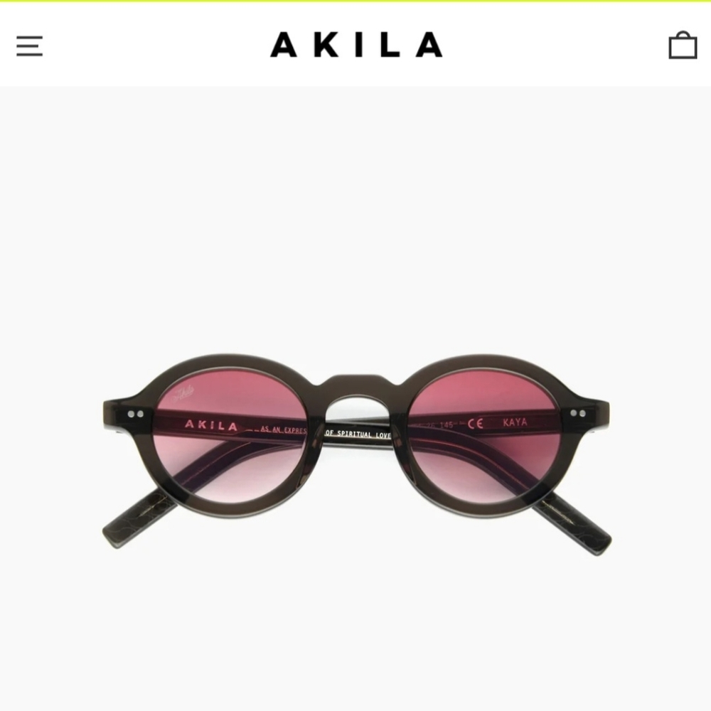 SOLD......AKILA KAYA Unisex Glasses with case & cloth